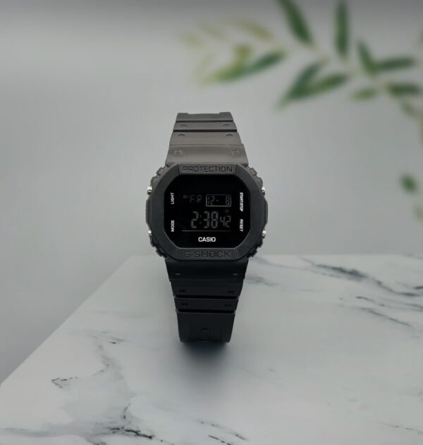 Gshock Casio DW-5600BB