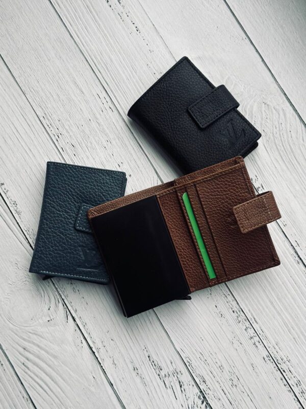 Genuine leather Wallet /Card holder - Image 2