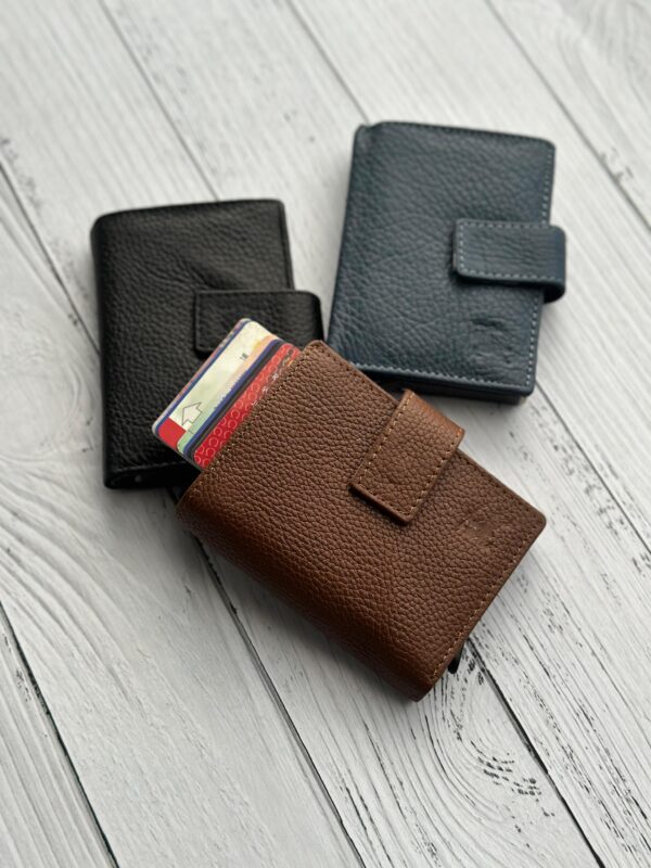 Genuine leather Wallet /Card holder